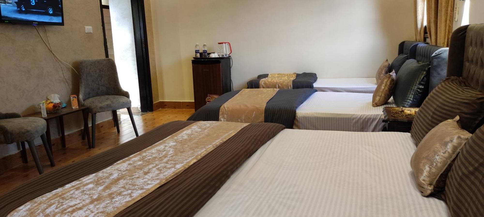 Pyramids Kingdom - Guest House Kafret el-Gabal 外观 照片