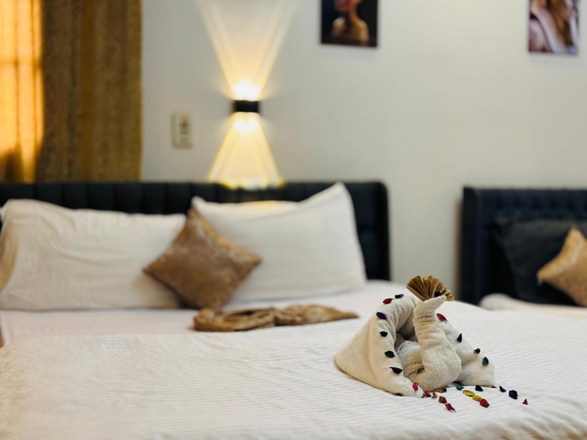 Pyramids Kingdom - Guest House Kafret el-Gabal 外观 照片