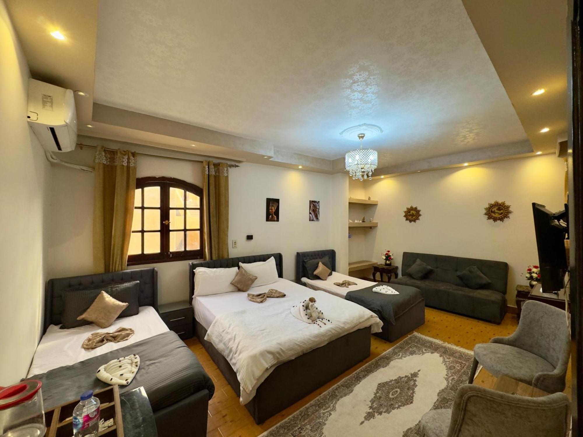 Pyramids Kingdom - Guest House Kafret el-Gabal 外观 照片