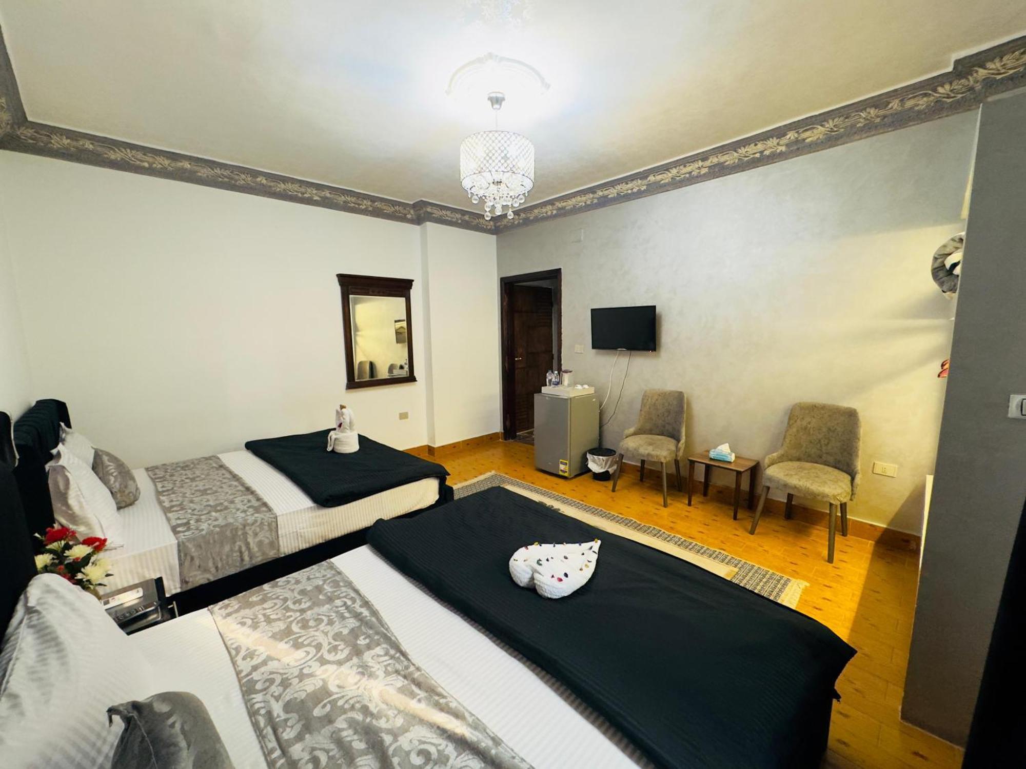 Pyramids Kingdom - Guest House Kafret el-Gabal 外观 照片