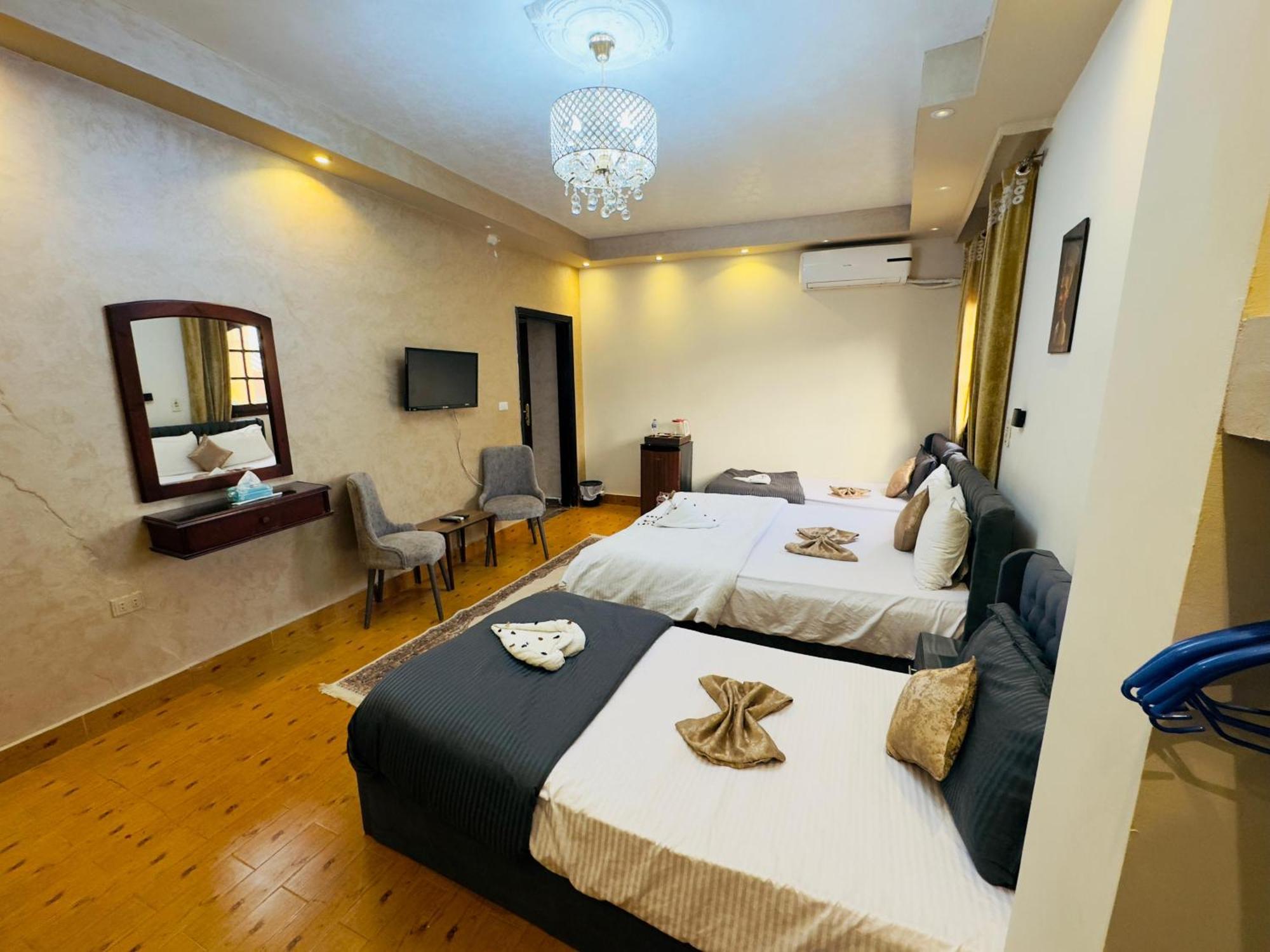 Pyramids Kingdom - Guest House Kafret el-Gabal 外观 照片